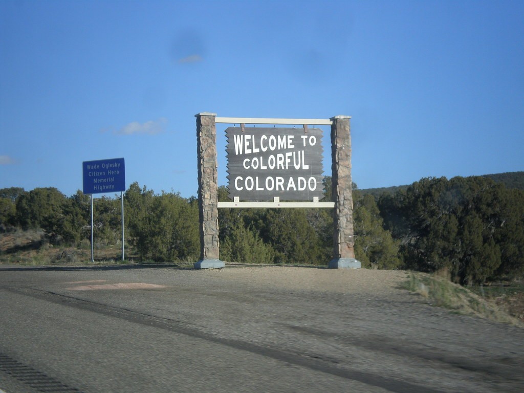 How To Sell A Car In Colorado – Knowing What Paperwork To Fill Out