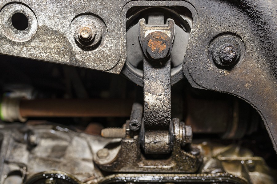 symptoms of head gasket going