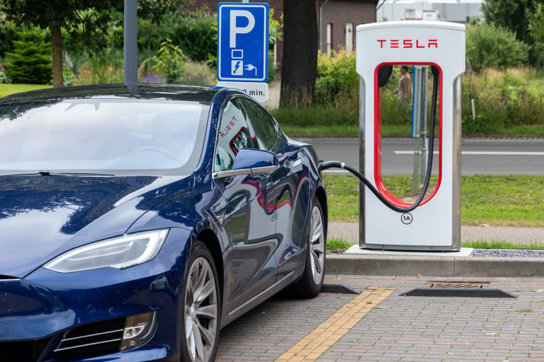 How Long Does It Take To Charge A Tesla? - Cash Cars Buyer