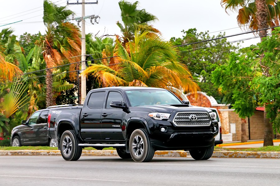 Toyota Tacoma vs Toyota Tundra