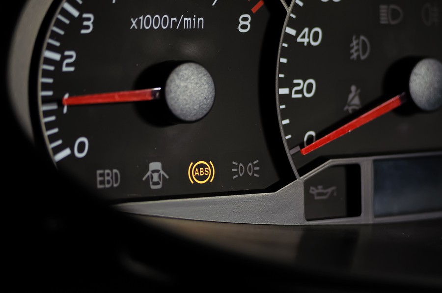 18 Common Car Warning Lights: What Do They Mean?