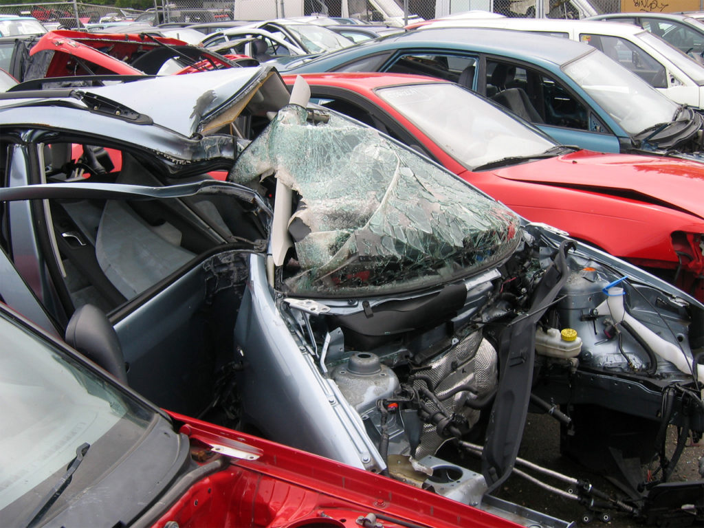 where can i sell my car to junkyard
