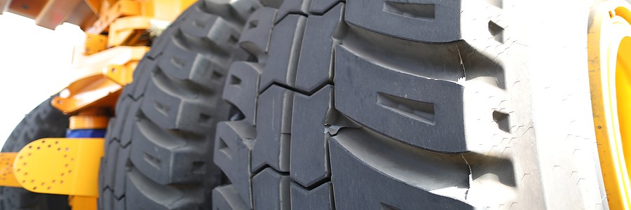 How Does Unusual Tread Wear Affect the Performance of Your Vehicle