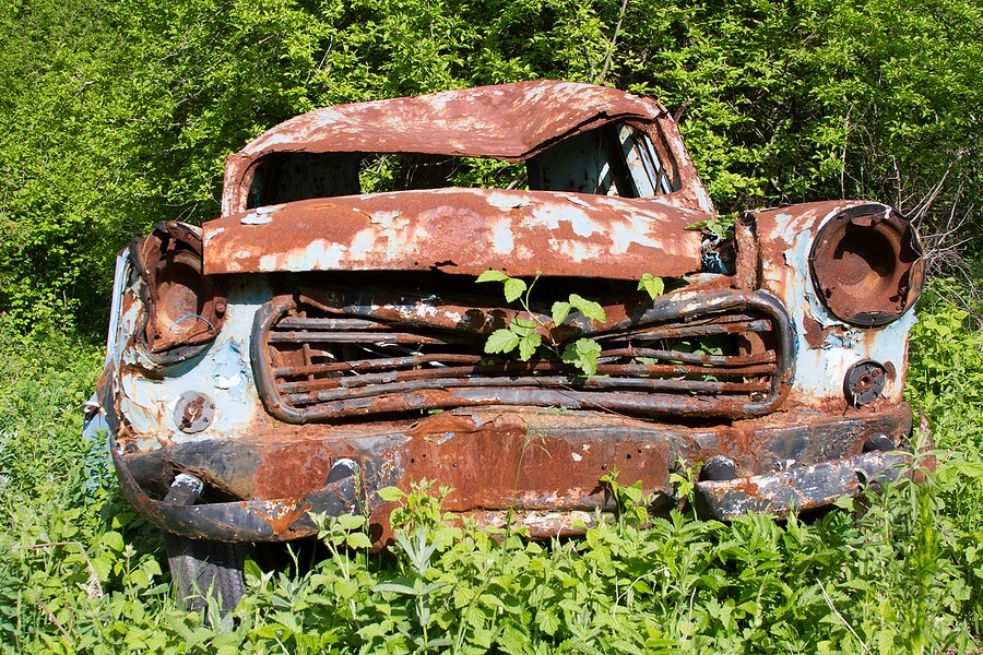 Who Will Buy Junk Cars For Cash? We Will! 