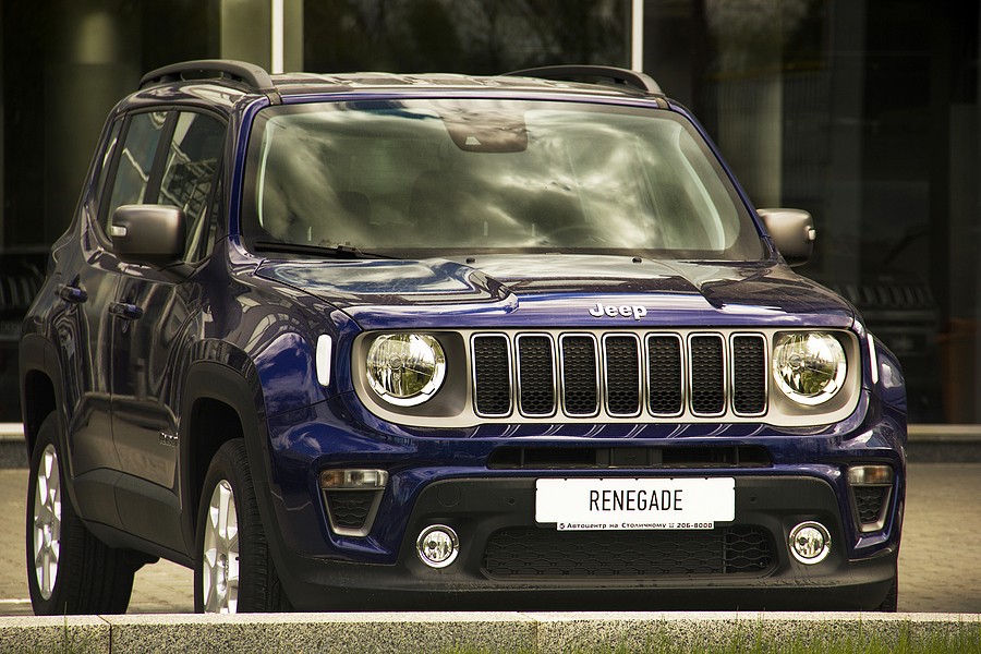 How does the 2020 Jeep Renegade Compare to Other Jeep models