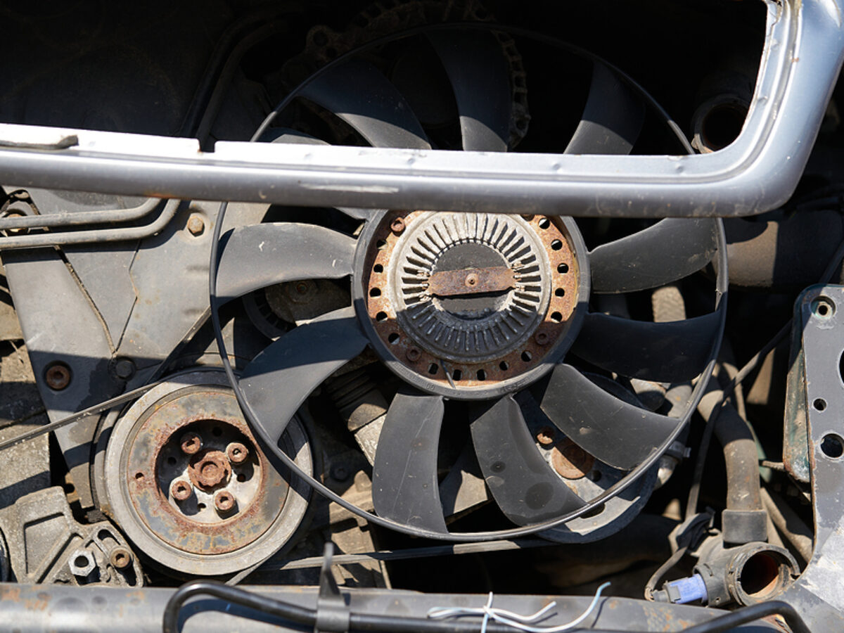 What Temp Should Radiator Fan Turn on 