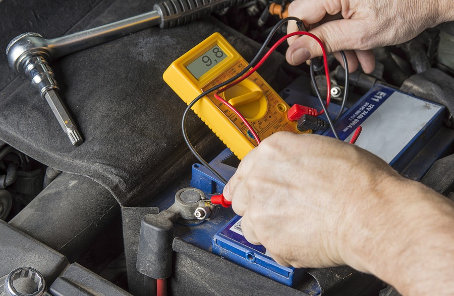 Weak Car Battery Symptoms