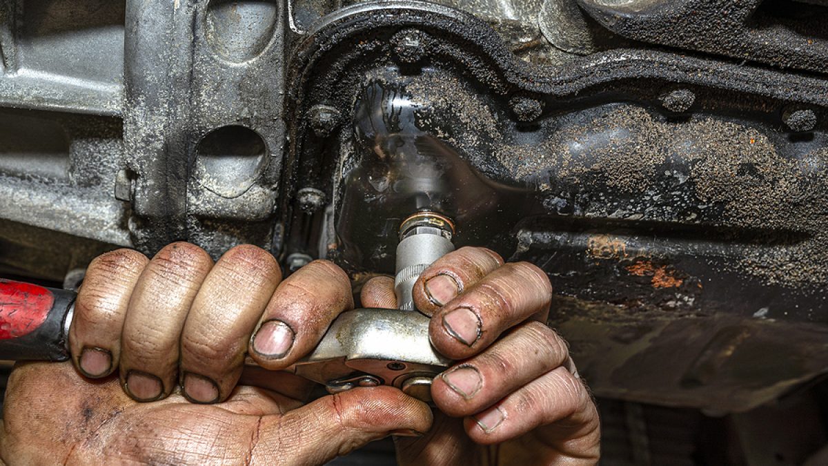 How To Fix Oil Leak ❤️ What Causes An Oil Pan Gasket Leak? ❤️