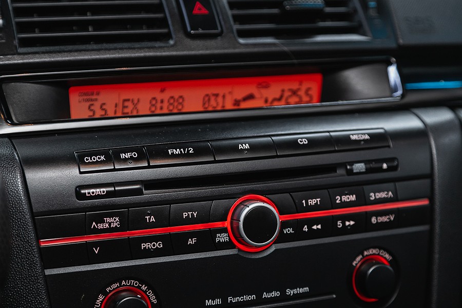how to fix car cd player that won't eject