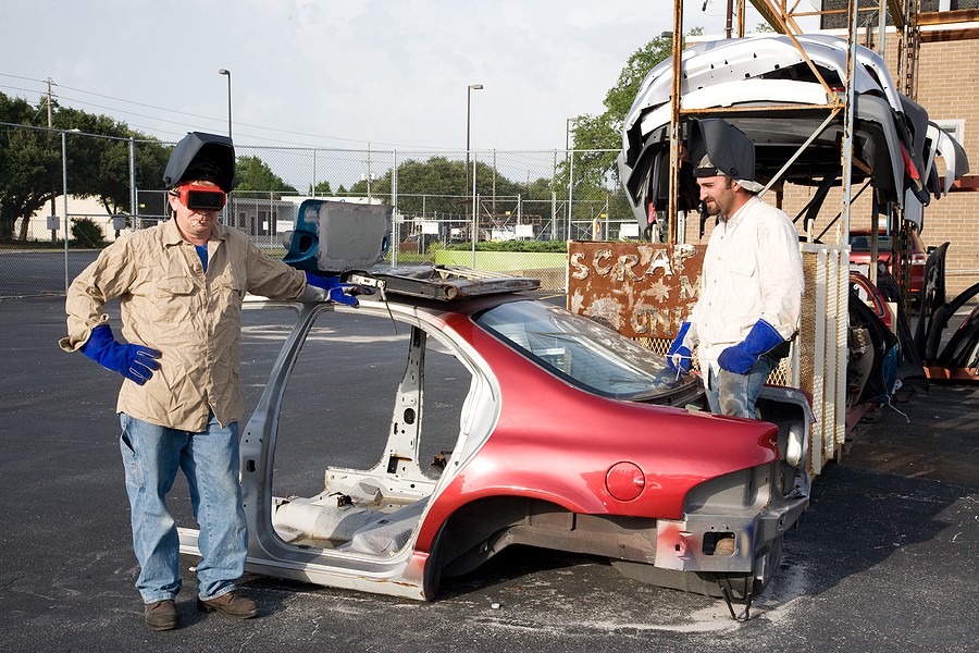 Junk Car Buyers in Your Area Are You Looking for The Top Dollars For Your Clunker 