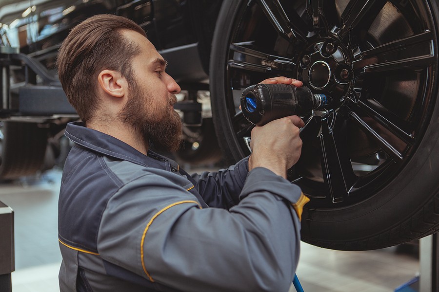 Car Lug Nut Removers