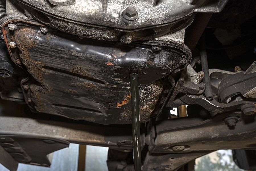 Car Burning Oil But Not Leaking – Why Are Your Oil Levels So Low?
