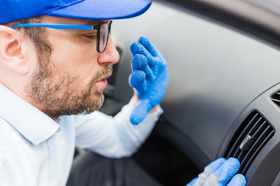 How to Get Smoke Smell Out of Car