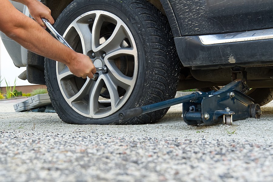 How to know if my tires need to be balanced?