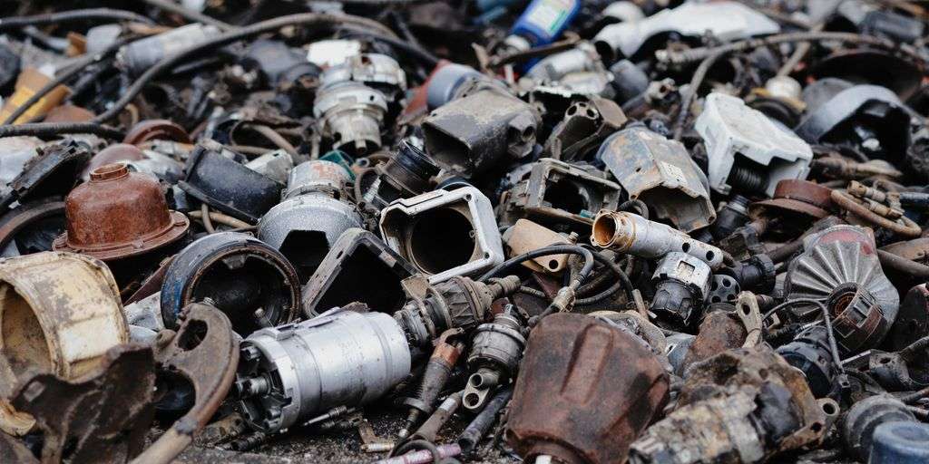 Comparing Junkyard Offers for Best Deals