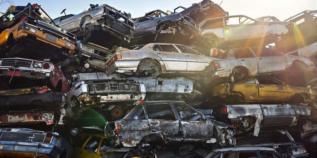Junking a Car: Essential Tips to Avoid Mistakes