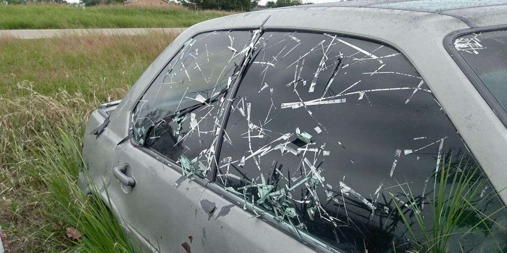 Selling Junk Cars with Hail Damage Options